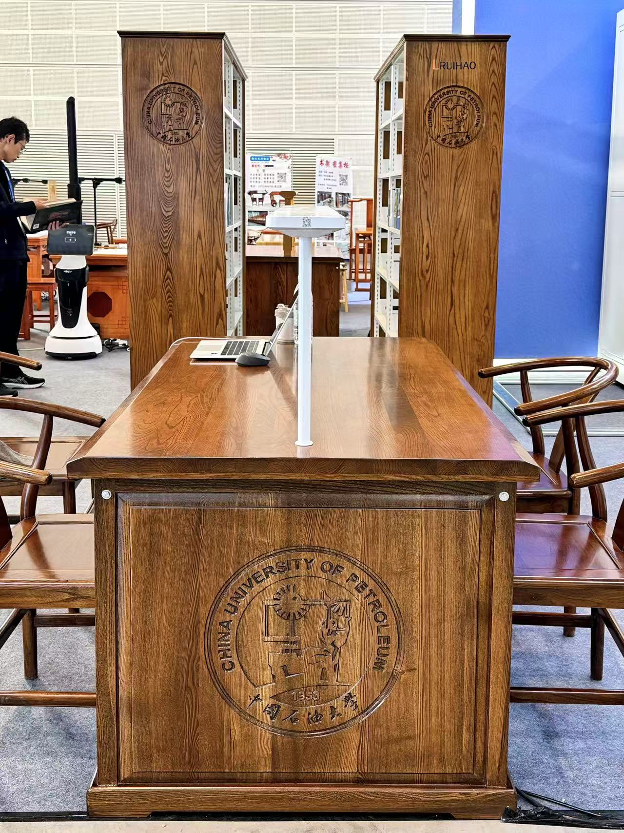 【展會(huì)收官 | 感恩同行】瑞好集團(tuán)教裝展現(xiàn)場(chǎng)紀(jì)實(shí):用專注與真誠(chéng)收獲信任 【展會(huì)收官 | 感恩同行】瑞好集團(tuán)教裝展現(xiàn)場(chǎng)紀(jì)實(shí):用專注與真誠(chéng)收獲信任